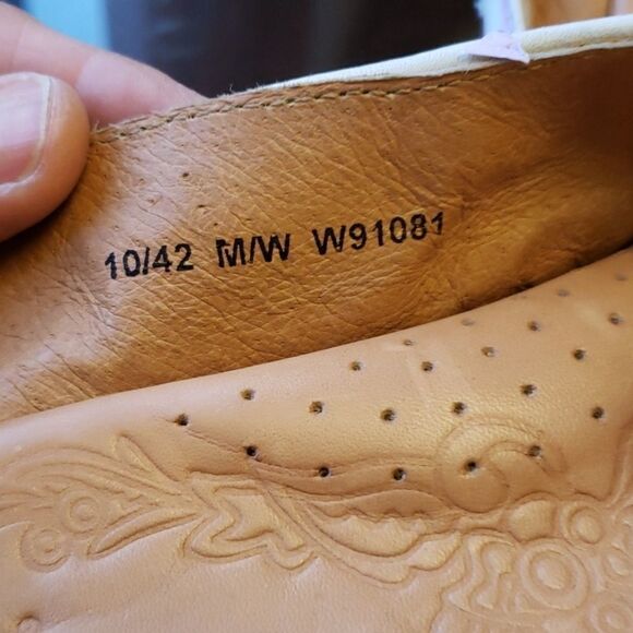 Born pink stripped espadrilles - Picture 7 of 7